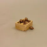 Miniature Kasse med Kartofler, miniature, miniaturer, dukkehus, dukkehusting, sættekasse, sætterkasse, grøntsager, grønthandler, mini, kartofler, biti, ribe, tilbehør,