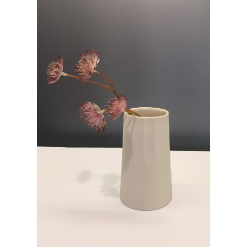 Trine rytter håndlavet, dansk design hvid keramik Lyshuse fyrfadsstager fyrfadslys vaser brede riller