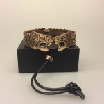 Armbånd bronze med Fenrisulven, fenris, loke, lokes søn, ragnarok, ulv, Armbånd bronze med keltisk evighedsflet ,Vikingearmbånd, vikingesmykker, fund, vikingefund, smykker, armring, herresmykke, herrearmbånd, til mænd, keltisk, flet, fletværk, uendelig, evig, museums, museumssmykker, biti, ribe