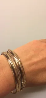 Vikingearmbånd Armring i bronze Midgårdsormen, slange, to hoveder, hoved i begge ender, slangearmbånd, guld, gyldent, forgyldt, Armbånd bronze med keltisk evighedsflet ,Vikingearmbånd, vikingesmykker, fund, vikingefund, smykker, armring, herresmykke, herrearmbånd, til mænd, keltisk, flet, fletværk, uendelig, evig, museums, museumssmykker, biti, ribe, bronzearmbånd, asgård, midgård, udgård, asa, asatro