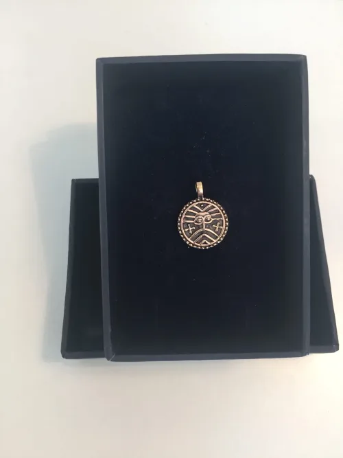 Vikinge vedhæng i bronze - Ribemønt Vikingesmykker - vikingevedhæng, vedhæng. Bronze. mønt