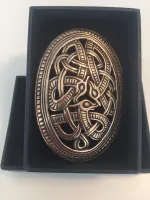 Vikingesmykker jellingestil - vikingesmykke, broche. Bronze.