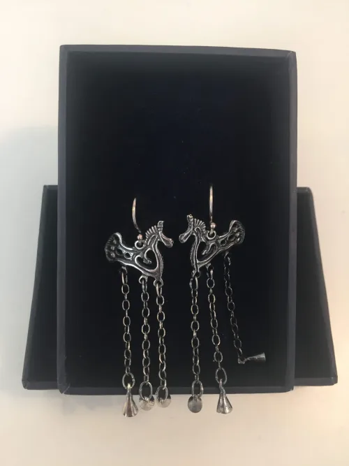 vikingesmykker - hest Slejpner ørehængere øreringe