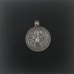 Vikingevedhæng i sølv - Norne skæbnegudinde, norner, spindegudinde, urd, uhrd, brønd, livsbane, livets træ, ask, ygdrasil, , skuld, verdande, fortid, nutid, fremtid