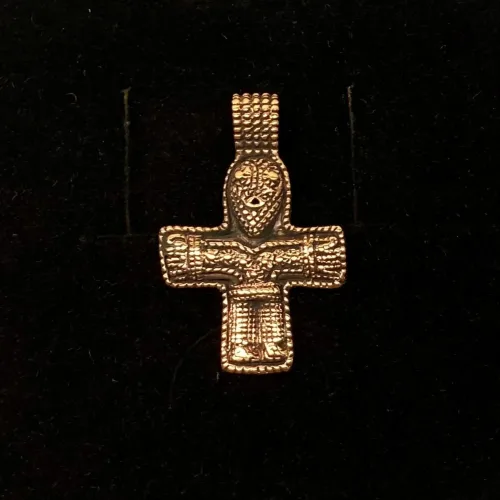Vedhæng i Bronze - Kors med Kristus