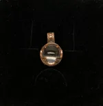 Vikingevedhæng i bronze - Gotlandsk Bjergkrystal mellem, M, Vikingevedhæng i bronze - Gotlandsk Bjergkrystal lille, museumssmykker, vikingesmykker, vedhæng, bronze, kobber, fund, udgravninger, kopi, smykker, ægte, original, aser, gamle, nordiske, guder, mytologi, nordisk, vikingetiden, biti, ribe