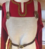 Vikinge Broche og vedhæng i bronze - "Skjold" i Jellingstil borrestil