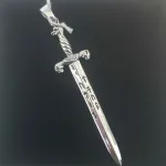 Vikingevedhæng i sølv - Sværd, vikingesmykke, museums, museumssmykker, kopismykker, vikinger, ribe, nordens ældste, vadehavet, nationalpark, biti, nordiske smykker, guder,