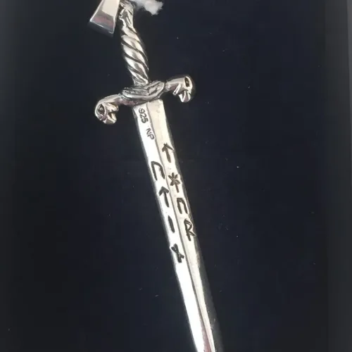 Vikingevedhæng i sølv - Sværd, vikingesmykke, museums, museumssmykker, kopismykker, vikinger, ribe, nordens ældste, vadehavet, nationalpark, biti, nordiske smykker, guder,