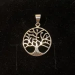 Vikingevedhæng i sølv - Livets træ Yggdrasil stiliseret rundt
