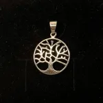 Vikingevedhæng i sølv - Livets træ Yggdrasil stiliseret rundt