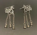 Vikingeøreringe i sølv - Odins hest Sleipner, hest, vikingehest, vikingesmykker, vikingeøreringe, vikinger, vikingetiden, vikingefund, museumssmykker, museums, hængeøreringe, odins hest, kopi, kopismykker,nordisk mytologi, nordiske smykker, nordiske guder, gammel, gamle, aser, asatro, Ribe, Biti, vadehavet, danske, historiske smykker, sølvsmykker, sølv øreringe, ægte sølv, sterling sølv,