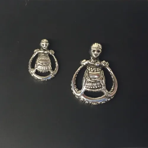 Vikingevedhæng i sølv - Rund Freja lille - Vikingevedhæng i sølv - Rund Freja - freya, freyja, kærlighed, kærlighedsgudinde, frugtbarhed, asatro, aserne, valkyrie - Vikingevedhæng i sølv - Rund Freja lille - Vikingevedhæng i sølv - Rund Freja - freya, freyja, kærlighed, kærlighedsgudinde, frugtbarhed, asatro, aserne, valkyrie