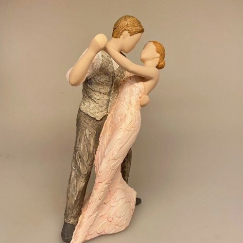 Arora "More than words" - Par, der danser - Lost in You - Dansende par "Lost in You - kærlighed - bryllup - bryllupsgave - sølvbryllup - kobberbryllup - Dansende par "Lost in You, arora, figur, forlovelse, valentine, valentinesgaeve, brudepar, kærlighedserklæring, frieri, vil du gifte dig med mig, gaveidé, morgengave, bryllupsgave, sølvbryllup, sølvbrudepar