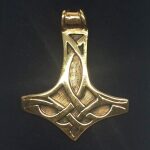 vikingevedhæng bronze thorshammer mjølner, keltisk flet, stor, smal, evigheden, mjølner, thorshammer, vedhæng,smykke, bronze, vikingesmykke, vikinger, gamle, guder, museums, museumssmykker, nordiske, guder, aser, asgaard, kopi, vikingekopi, udgravninger, gylden, bronze, halskæde, gaveide, maskulin, til mænd, til drenge, herre, flas, ikke for tung, ægye, original, speciel, amulet, biti, ribe
