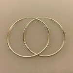 sø, 2045, Creoler i sølv Ø 45 mm glatte hoops 2 mm, store, tynde, flotte, hoops, creoler, øreringe, ørenringe, sølvøreringe, sølvhoops, ægte, sterling, sølv, 925, massive, holdbare, billige, nikkelfri, allergivenlige, allergitestede, danske, brands, nye, tilbud, lette, moderne, gaveide, konfirmation, student, stine a, enamel, kønig, enamel, maanesten, pico, biti, ribe