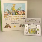 Elsa Beskow Krus med Låg - Blomsterbørn, blomsterbarnen, blomsterfesten, blomsternes bog, astrid lindgren, billedbøger, eventyr, illustrationer, tegninger, tudkop, kop, krus, lågkrus, baby, babyshower, barnedåb, dåbsgave, barselsgave, svensk, nostalgisk, service, til børn, drikke, tud, biti, ribe