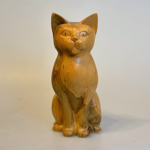 Kat - håndskåret - Trækat Kigger ligeud XL, C-LF-XL, Grå, kat, katte, kattefigur, trækat, trædyr, træfigur, håndlavet, træskærearbejde, flot, naturlig, naturtro. biti, ribe,