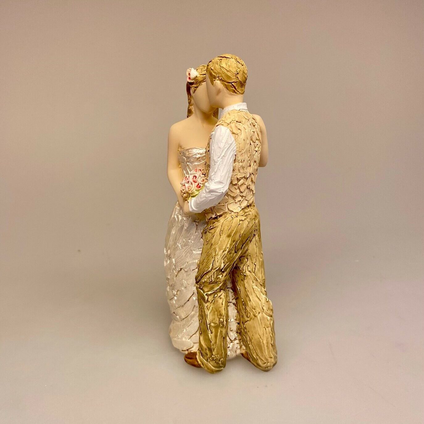 More Than Words - Lille Brudepar - Celebration, Arora "More than words" - Lille brudepar - Celebration - bryllup- bryllupskage - bryllupskagepynt - kagedekoration -