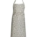 Forklæde i Bomuld med tryk - Unisex - Får, lam, sheep, sophie allport, marsken, marsklam, vadehavet, græs, enge, dansk, vadehavslam, vadehavsfår, typisk, påskelam, fårehold, fåremotiv, forklæde, til mænd, herrer, damer, smart, flot, lækkert, kvalitet, tryk, engels, praktisk, anvendeligt, nyttigt, gave, gaveide, julegave, køkkenet, køkken, mad,madlavning, finere, kok, bage, den store bagedyst, grill, weber, biti, ribe