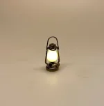 miniature Lygte sølv der kan lyse, batteri, mini, minilygte, staldlygte, dukkehuslampe, lanterne, lygte, miniature, nisselygte, nisselanterne, staldlygte, nissebo, nissedør, nisserne, til nissen, lys i mørket, til, dukkehuset, dukkehusting, nisseting, biti, ribe