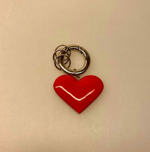 Hjerte nøglering - Rødt hjerte med 3 ringe