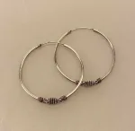 Ø 40 mm Creoler sølv med sol og oxyderet S-mønster, sø 098-1, Sølvøreringe, sølv smykker, ørenringe, øreringe, runde, ringe, hoops, creol, creoler, boho, boheme, chick, design, ægte sølv, sterling sølv, oxyderet, mønster, bevikling, snoning, pynt, street, cool, biti, ribe, sølv hoops,