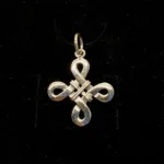 Vedhæng i sølv - Kors Odins hjerte Stort, Vikinge vedhæng i sølv - Kors "Odins hjerte" Stort