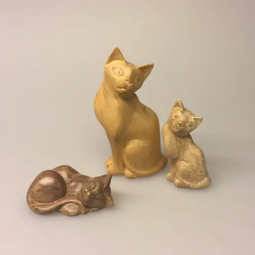 Kat - håndskåret træ - Sovende XS Grå - Kat - håndskåret træ - "Kigge til siden" XS Grå - Kat - håndskåret træ - "Kigge tilsiden" S Grå