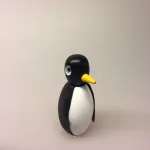 Pingvin - Håndlavet af Træ - Høj, trædyr, fugl, sydpolen, arktis, pinguin, pingvin, træpingvin, figur, design, håndlavet, kunsthåndværk, brugskunst, personlig, gave, gaveide, symbolsk, biti, ribe