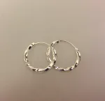 Creol øreringe i sølv Ø 18 mm - kraftige snoede, snoet, twistet, mønster, snoning, lys, blank, sølv, ægte, sterling sølv, hoops, runde, ringe, øreringe, ørenringe, små, tykke, kraftige, flotte, billige, kvalitet, maanesten, cool, specielle, sommer, moderne, stylede, stilede
