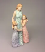 Arora "More than words" - Kvinde med to piger "Special Bond"