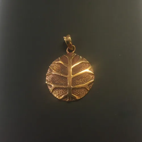 Vikingevedhæng i bronze - Livets træ - Yggdrasil stiliseret masiv, livtræet, livets træ, evig, ungdom, vikingesmykker, ægte, originale, fund, vikingetiden, museumssmykker, kopismykker, nordiske, danske, guder, mytologi, gammel, guder, tro, aser, gamle, ansgar, ribe, biti
