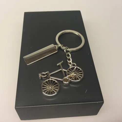 Nøglering - Cykel blank med skilt