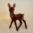 Klassisk Bambi - Brun Velour Stor, HIB, bambi, kronhjort, rådyr, dådyr, buk, råbuk, dåbuk, hjort, bukkejagt, jæger, retro, figur, 60'erne, original, velour, plys, nostalgisk, julepynt, stilleben, juleudstilling, gammeldags, gamle, sjov, sød, fin, flot, figur, skovens, dyr, skovtema, biti, ribe,