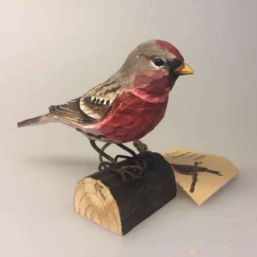 Naturens fugle - Wildlife garden - håndskåret af træ - Gråsisken, fugl, træfugl, fugl af træ, håndsnittet, fugle i farver, danmarks fauna