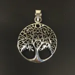 Vikinge Vedhæng sølv - Livets træ Yggdrasil filigran løv, vikingesmykker, vikingsmykker, livstræet, ask, ygdrasil, yggdrassil, asatro, sølvvedhæng, sølvsmykke, kædevedhæng, freja, nordisk mytologi, asgård, udgård, midgård, museumssmykker, museums smykker, kopi smykker, fund, kopier af fund, ribe, biti,