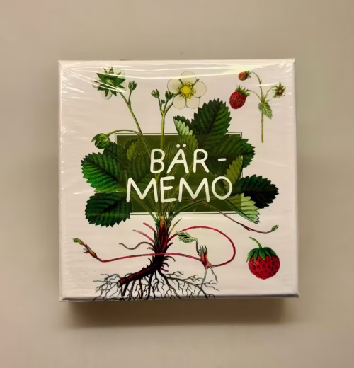 Bær Memo - Huskespil, vendespil, memory, spil, børnespil, naturens bær, natur, bær, plukke bær, blåbær, jordbær, tranebær, hyldebær, gaveidé, værtindegave, svensk, fint, dekorativt, biti, ribe