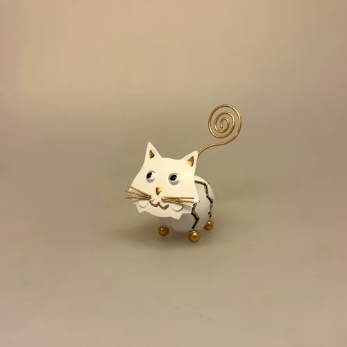 Metal Figur - Kat Hvid, M37, Memo Holder Metal - Hvid Kat, mini, kortholder, metalkat, kat, kattefigur, gave, gavedie, sangskjuler, menukort, pengegave, symbolsk, katteting, katteejer, tak, passe, gavekort, personlig, ting med katte, lille, håndlavet, metaldyr, metalkat, biti, ribe, memo, memoholder, huskeseddel, indkøbsseddel, note, huskeklemme, fotoholder, studentergave,, missekat