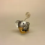Metal Figur - Elefant Sølvgrå, Memo holder metal - Sølvgrå elefant, metalelefant, metalfigur, elefantfigur, huskeklemme, pengegave, penge i gave, fotoholder, ting med elefanter, elefantting, klemme, notesholder, noter
