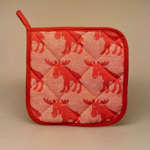 Vævet Grydelap - Bomuld & Hør - Elge Rød, Grydelap (1) - vævet bomuld/hør - Elge rød, røde grydelapper, natur, hør, bomuld, elg, elge, elgsdyr, svensk, svenske, sverige, design, småland, skåne, skove, natur, køkken, jul, tekstiler, stiligt, hyggeligt