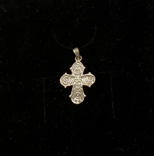 Vedhæng i sølv - Dagmarkors apostle mini, Vedhæng i sølv Dagmarkors apostle lille, Vedhæng i sølv Dagmarkors apostle, Vedhæng i sølv - Dobbeltsidet Dagmarkors, dronning dagmar, ribe, vadehavet, biti, museums smykker, kopismykker, vikingekopier, kors, fund, danefæ, kristent kors, sølvkors, sterling sølv, ægte sølv,