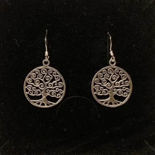 Vikingeøreringe i sølv - Livets træ Yggdrasil krummelurer, Vikingeøreringe i sølv - Livets træ Yggdrasil rund enkel, Vikingeøreringe i sølv - Livets træ Yggdrasil oval prik, livstræ, livstræet, ask, ygdrasil, yggdrassil, ovale, medaljon, fligran, yndige, feminine, lette, ægte, sølv, øreringe, ørenringe, smukke, kvalitet, specielle, vikinger, vikingesmykker, biti, ribe, freja, ydun, idun,