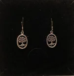 Vikingeøreringe i sølv - Livets træ Yggdrasil oval prik, livstræ, livstræet, ask, ygdrasil, yggdrassil, ovale, medaljon, fligran, yndige, feminine, lette, ægte, sølv, øreringe, ørenringe, smukke, kvalitet, specielle, vikinger, vikingesmykker, biti, ribe, freja, ydun, idun,