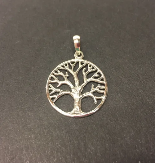 Vikingevedhæng i sølv - Livets træ Yggdrasil stiliseret lille, Vikingevedhæng i sølv - Livets træ Yggdrasil , sølv, ægte, sterling, sterlingsølv, livstræ, livets træ, ask, ygdrasil, yggdrasil, ygdrassil, vikinger, vikingetiden, vikingesmykker, sølvsmykke, vedhæng, sølvvedhæng, træ, museums, museumssmykker, kopi, vikingekopi, kopismykke, original, kraftigt, lækker, kvalitet, ribe, aser, nordisk, mytologi, gammel, tro, guder, asatro,