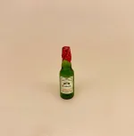 Miniature Rødvin i glasflaske, Miniature Rødvin, Miniature Kasse med rødvin, rødvinsflasker, rødvin, vinkasse, vingave, gavekort, vinbar, dukkehusting, dukkehus, miniaturer, mini, 1:12, sættekasse, sætterkasse, ting til, dukkemad, legemad, mad til, biti, ribe