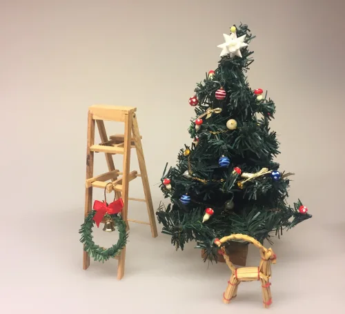 Miniature julepynt - Flettede små stjerner hvide,Miniature stige foldbar, wienerstige, stige, træstige, dukkehus, dukkehusting, ting til dukkehuset, miniature, miniaturer, nissedør, nisse, nisserne, nissehus, nisse tilbehør, dukkehus tilbehør, biti, ribe