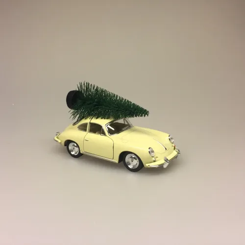 Modelbil Porsche Med Juletræ - Creme, Modelbil Porche med juletræ rød, old timer, gamle biler, old school, bil, modelbil, rød, julebil, bil med juletræ, bil med juletræ på taget, bil med grantræ, moderne julepynt, julen 2019, sportsvogn, racerbil, veteran bil, veteranbil, lækker, luksus, samler på biler, cool, lækker kvalitet, skøn, sjov, flot, biti, ribe, veterantræf, hovedengen