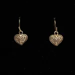 Vikinge Ørehængere Bronze - Hjerte amuletter, Vikinge Ørehængere i bronze - Hjerte amuletter , kærlighed, kæreste, kærestegave, kærlighedsgave, symbol, årsdag, valentines, bryllupsdag, forlovelse, vikingesmykker, vikinger, aser, frugtbarhed, tillykke, museums, museumssmykker, bronze, bronzesmykker, gyldne, kobber, kopi, kopismykker, ægte, originale, danske, gamle, guder, nordisk, mytologi, historiske, smykker, fund, ribe, biti, mors dag