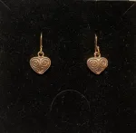 Vikinge Ørehængere Bronze - Hjerte amuletter, Vikinge Ørehængere i bronze - Hjerte amuletter , kærlighed, kæreste, kærestegave, kærlighedsgave, symbol, årsdag, valentines, bryllupsdag, forlovelse, vikingesmykker, vikinger, aser, frugtbarhed, tillykke, museums, museumssmykker, bronze, bronzesmykker, gyldne, kobber, kopi, kopismykker, ægte, originale, danske, gamle, guder, nordisk, mytologi, historiske, smykker, fund, ribe, biti